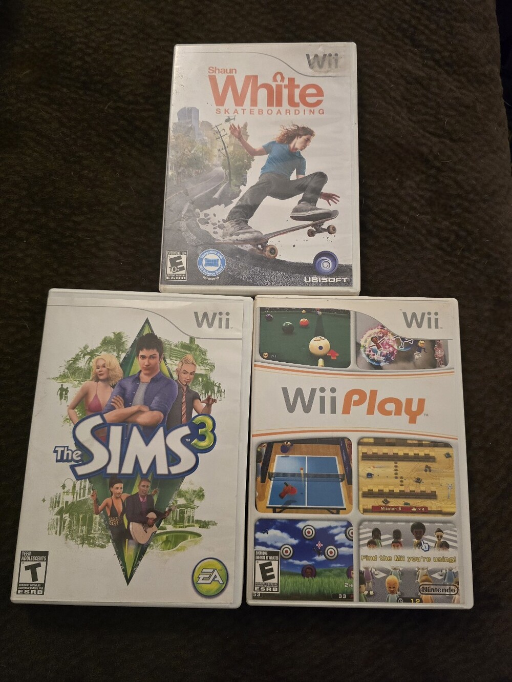 Bundle Of 3 Wii Games - The Sims 3, Wii Play & Shaun White Skateboarding